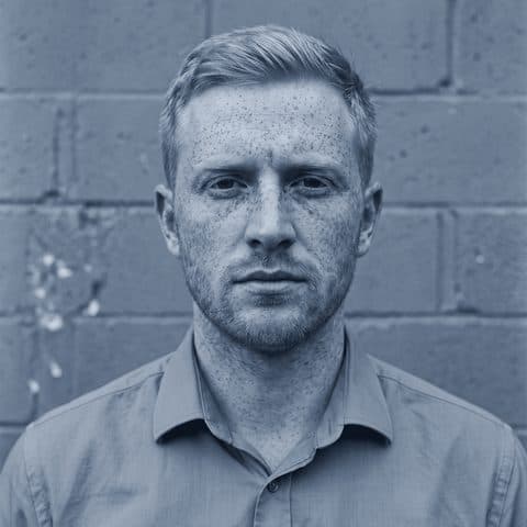 Portret riđeg muškarca